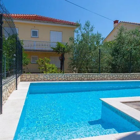 Pansion-tina-apartman-1 *