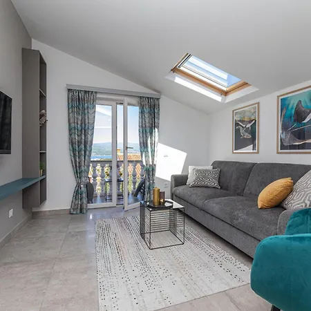 Pansion-tina-apartman-1 Apartment *