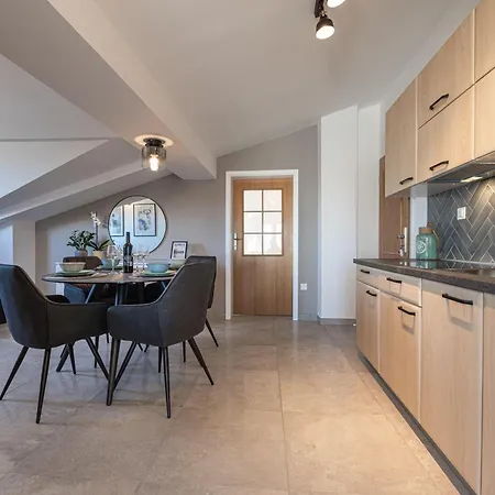 Pansion-tina-apartman-1 *