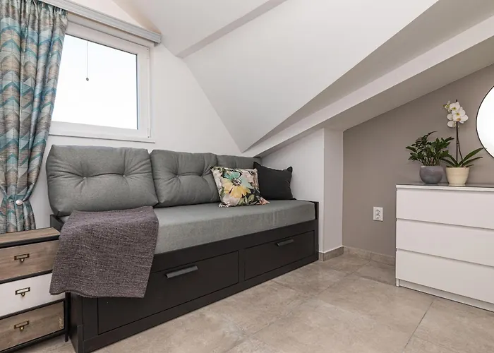 Pansion-tina-apartman-1 *