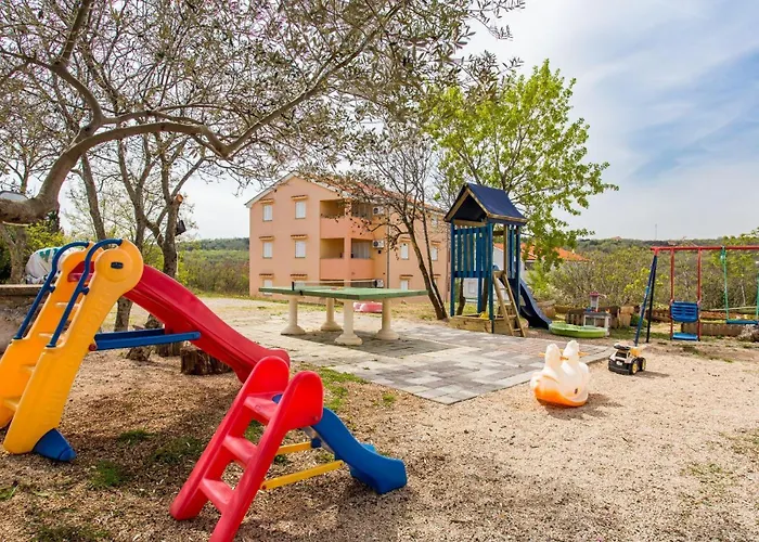 Pansion-tina-apartman-1 * Šilo